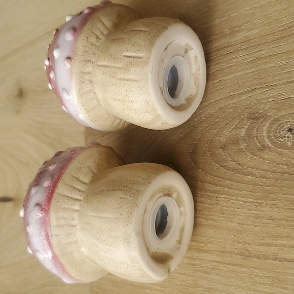 Mushroom Salt & Pepper Shaker Set - Picture 5 of 5
